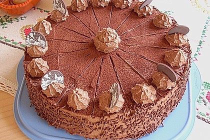 Amaretto - Trüffel - Sahne - Torte 3