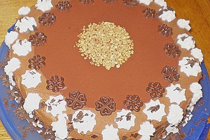 Amaretto - Trüffel - Sahne - Torte 10