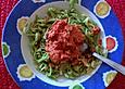 Nudeln mit Paprikapesto
