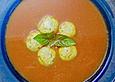 Tomatensuppe mit Mozzarella - Kl&ouml;&szlig;chen