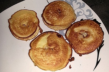 Apfelküchlein mit Zimtzucker 14