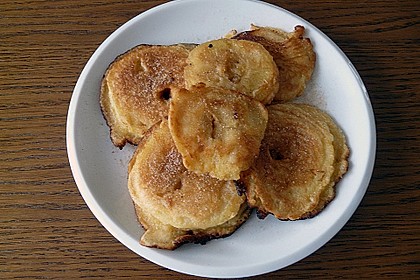 Apfelküchlein mit Zimtzucker 11