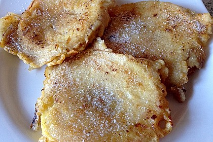 Apfelküchlein mit Zimtzucker 4