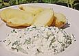 Frischk&auml;se mit Pellkartoffeln