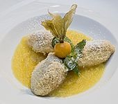 Warme Vanille - Quarknocken auf Mangosauce (Bild)