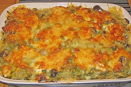Auflauf mit gr&uuml;nen Nudeln und Lauch