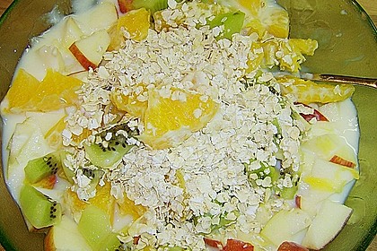 Obst - Joghurt - M&uuml;sli