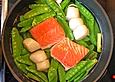 Jakobsmuscheln u. Lachs in Spargel - Safran - Sud mit Fr&uuml;hlingsgem&uuml;se