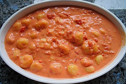 Gnocchi - Auflauf mit Tomate und Mozzarella 22