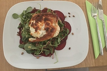 Überbackener Ziegenkäse mit Honigsauce 19