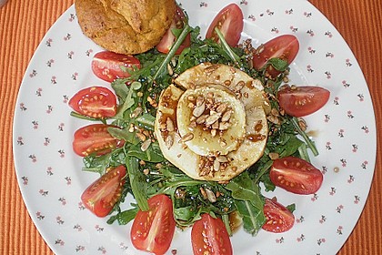 Überbackener Ziegenkäse mit Honigsauce 22