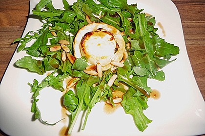 Überbackener Ziegenkäse mit Honigsauce 47