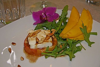 Überbackener Ziegenkäse mit Honigsauce 12
