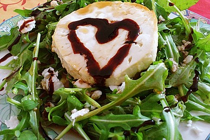 Überbackener Ziegenkäse mit Honigsauce 58