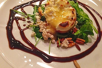 Überbackener Ziegenkäse mit Honigsauce 24