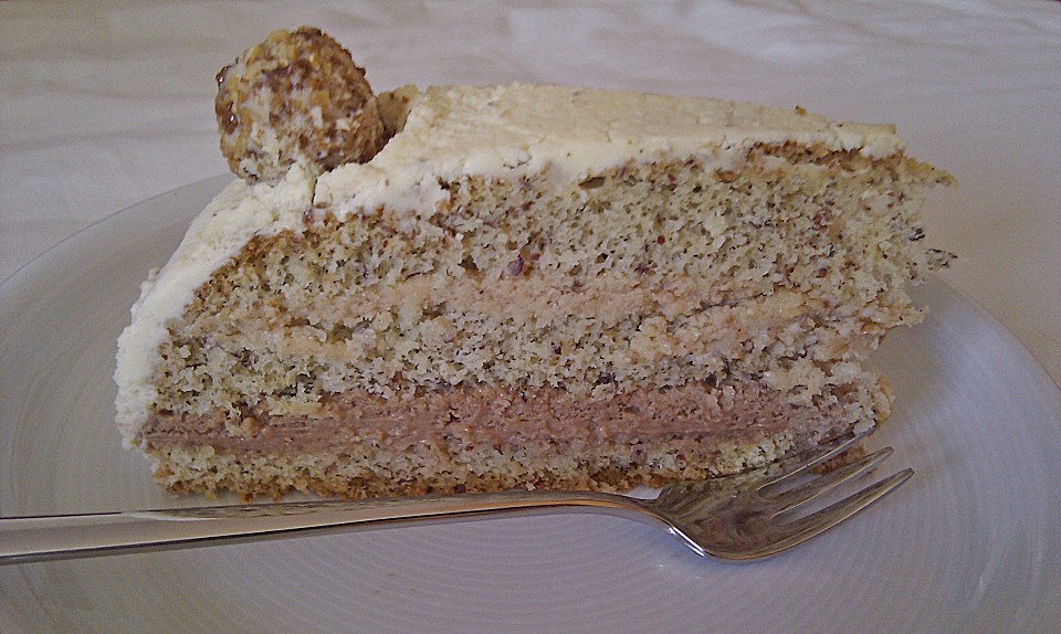 Schoko - Nuss - Sahne - Torte (Rezept mit Bild) von Ela_Back | Chefkoch.de
