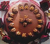 Walnusstorte mit Vanillesahne (Bild)