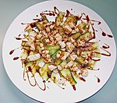 Gurken - Carpaccio mit gebratenem Lachs und Balsamico - Reduktion (Bild)