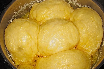 Süße Dampfnudeln 85