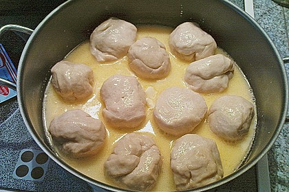 Süße Dampfnudeln 95