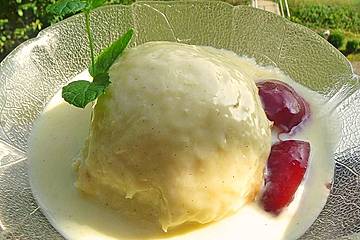 Süße Dampfnudeln