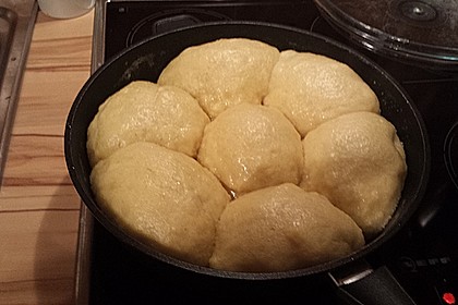 Süße Dampfnudeln 35