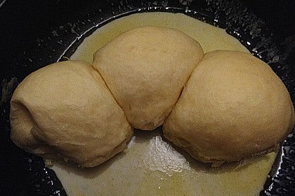 Süße Dampfnudeln 96