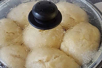 Süße Dampfnudeln 51