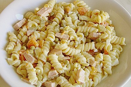 D&auml;nischer Nudelsalat