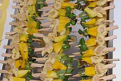 Fruchtige Tortellini - Spieße 7
