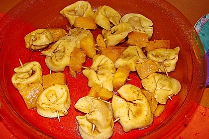 Fruchtige Tortellini - Spieße 8