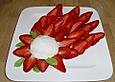 Erdbeercarpaccio mit Kokoscreme
