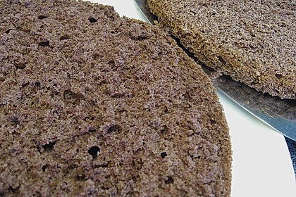 Erdbeer - Marzipan - Torte 2