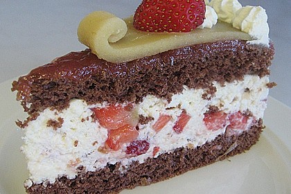 Erdbeer - Marzipan - Torte 4