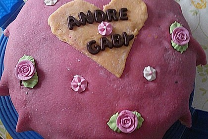 Erdbeer - Marzipan - Torte 16