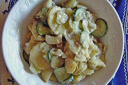 Kartoffel - Gurken - Salat 4