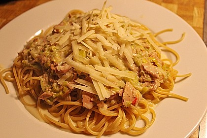 Feuermohns Pasta mit Thunfisch - Porree - Sauce 1