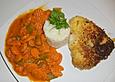 Gebratenes Hokifilet in Kokospanade mit Currygem&uuml;se