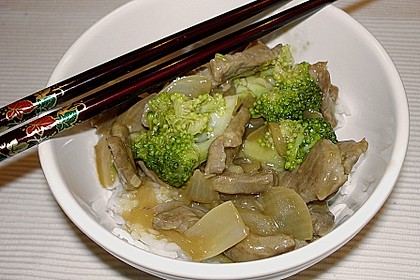 Asiatische Rindfleisch - Brokkoli - Pfanne