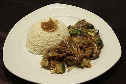 Asiatische Rindfleisch - Brokkoli - Pfanne 2