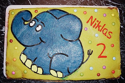 Lettas kleine blaue Elefant  - Motivtorte 29