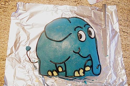 Lettas kleine blaue Elefant  - Motivtorte 47