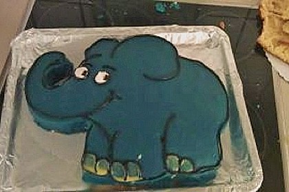 Lettas kleine blaue Elefant  - Motivtorte 104