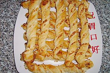 Blätterteig - Kokosstangerl