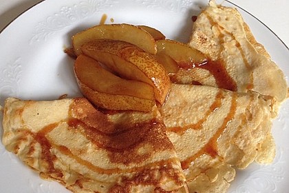 Crêpes mit heißen Birnen 6