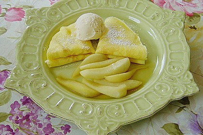 Crêpes mit heißen Birnen 3