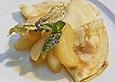 Cr&ecirc;pes mit hei&szlig;en Birnen