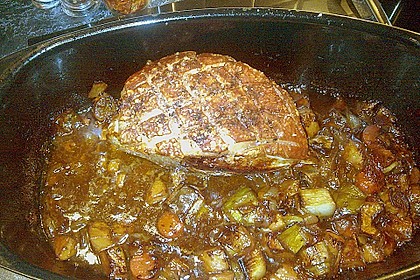 Bayrischer Krustenbraten mit leckerer So&szlig;e 6
