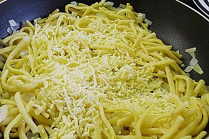 Schwäbische Käsespätzle 2