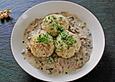 Kr&auml;uterkl&ouml;&szlig;e mit Champignon - Sauce